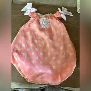 BUNDLE Baby Girl Size 6 month 5 items. No stains or tears. Smoke free home.